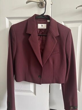 Babaton Cropped Blazer in Wine Burgundy